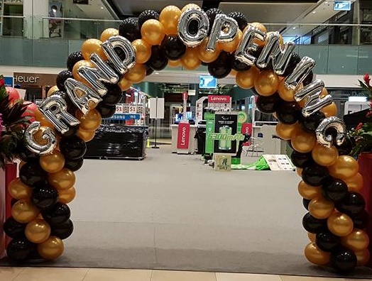 Balloon Arch with Mini Alphabets